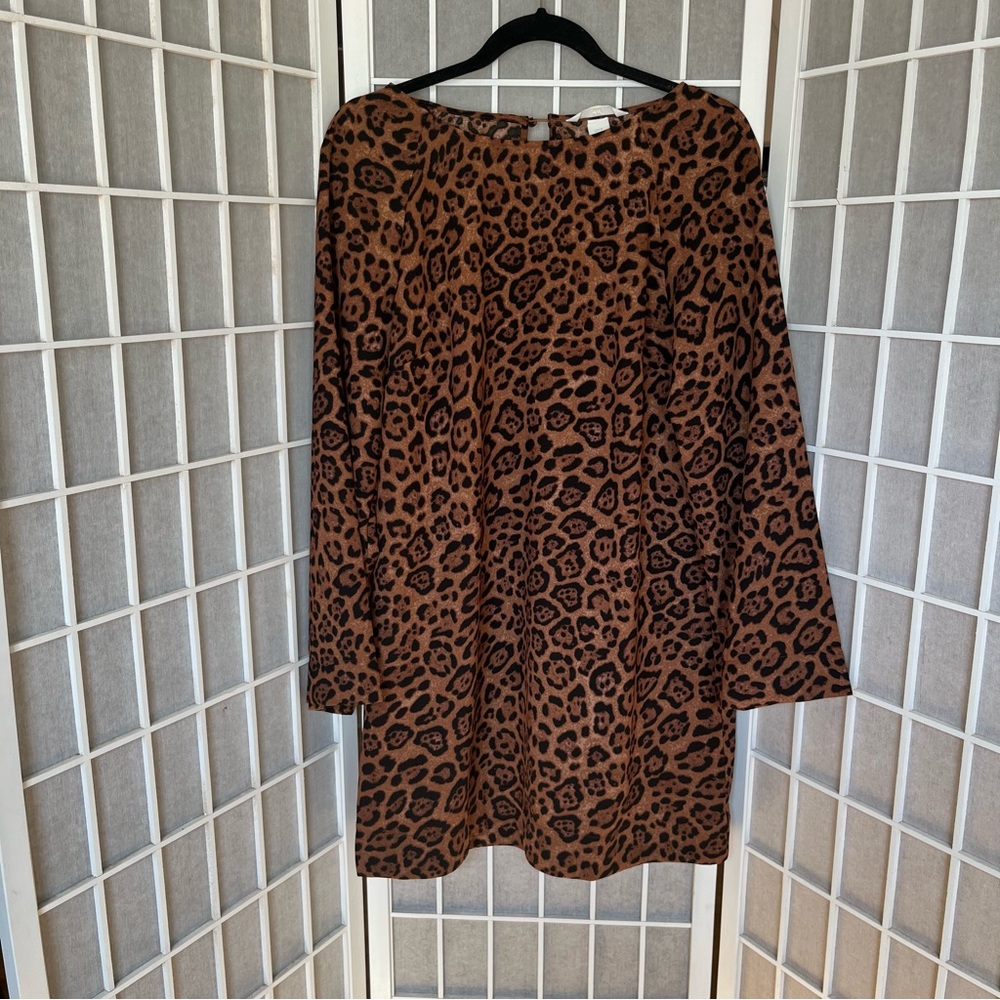 Leopard print shift dress